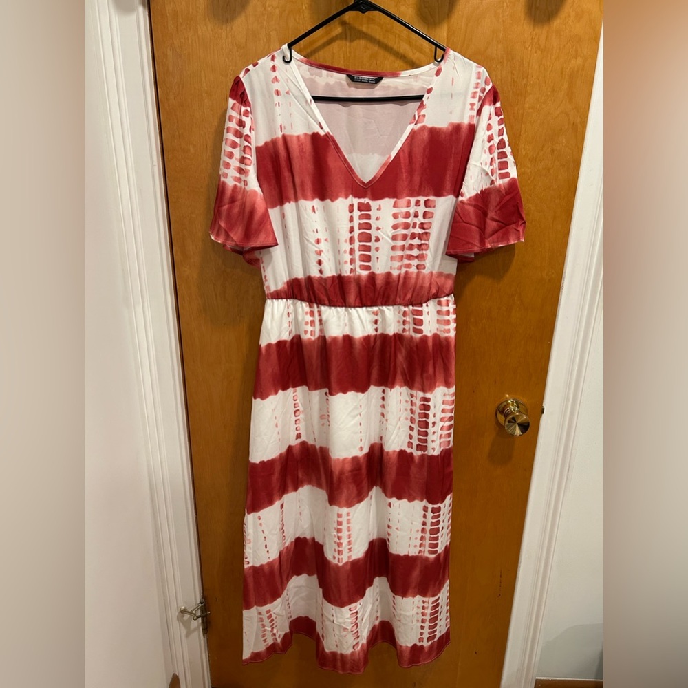 Dress from
BloomChic